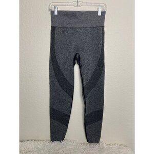 Pink by VS Active Leggings size M Medium 2 Tone Gray